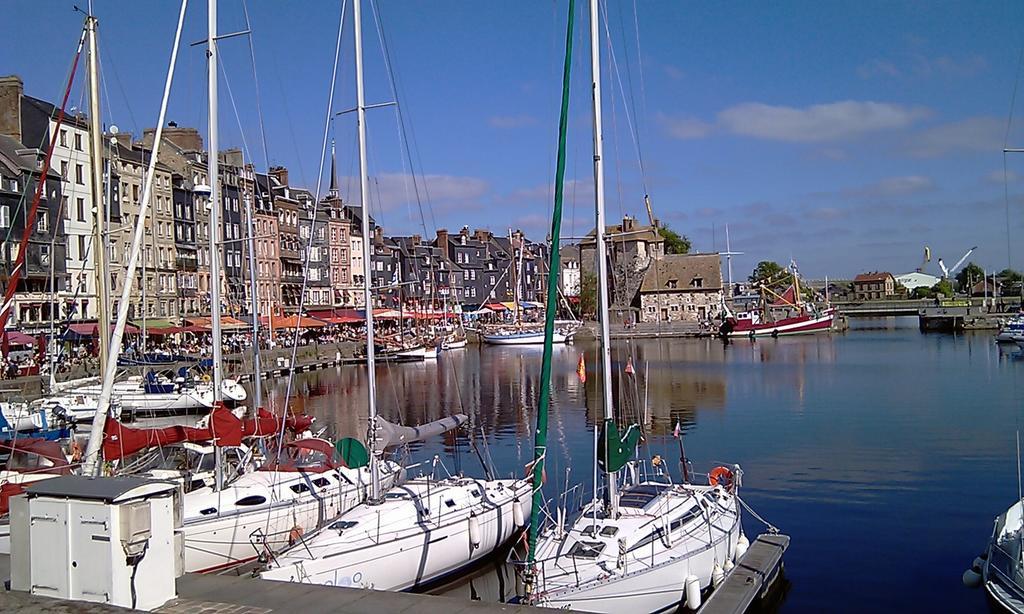 Le Central Honfleur Eksteriør billede